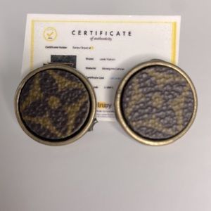 UPCYCLED LV ROUND STUDS